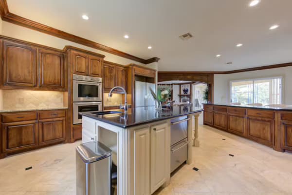 Main kitchen